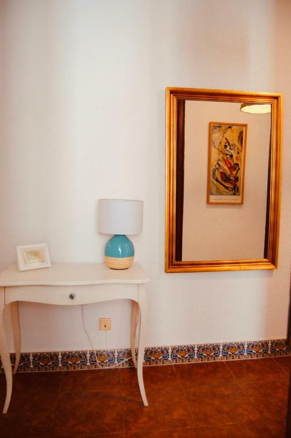 Luz Y Sencillez En El Centro Historico De Malaga Apartment Exterior foto